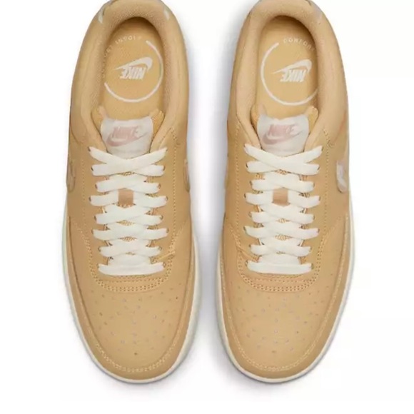 Low Court Vision Basketball Shoes with Pink White and Tan Camo Swoosh detail - Picture 2 of 4